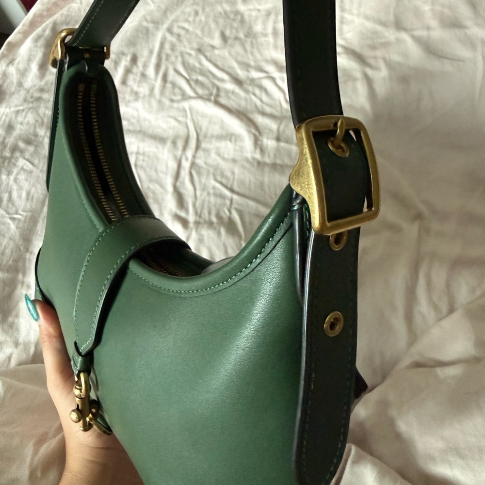 Coach Hamptons Hobo Re-Edition in Hunter Green - Picture 4 of 5